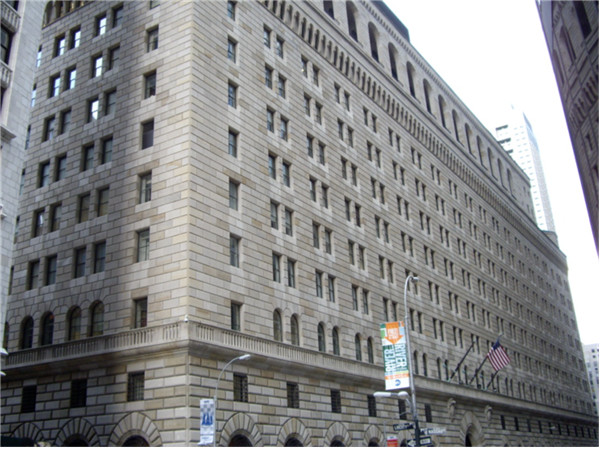 纽约联准银大楼10楼会议室会面协商援助LTCM事宜