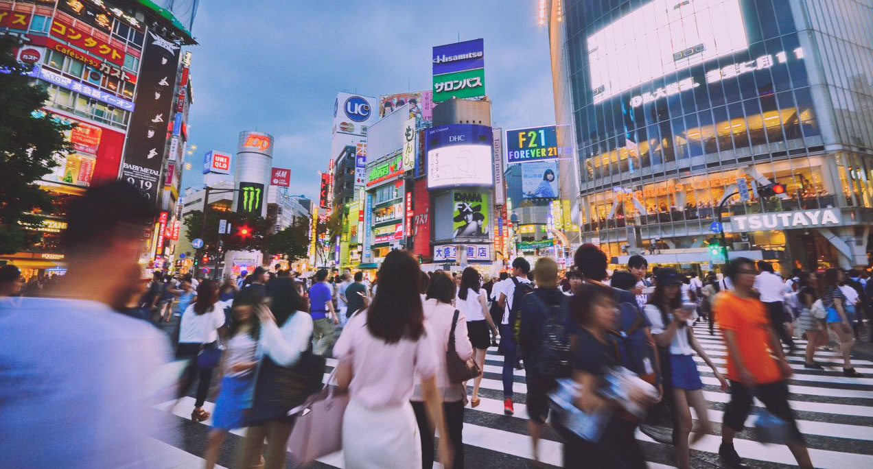 通货膨胀下的日本街头