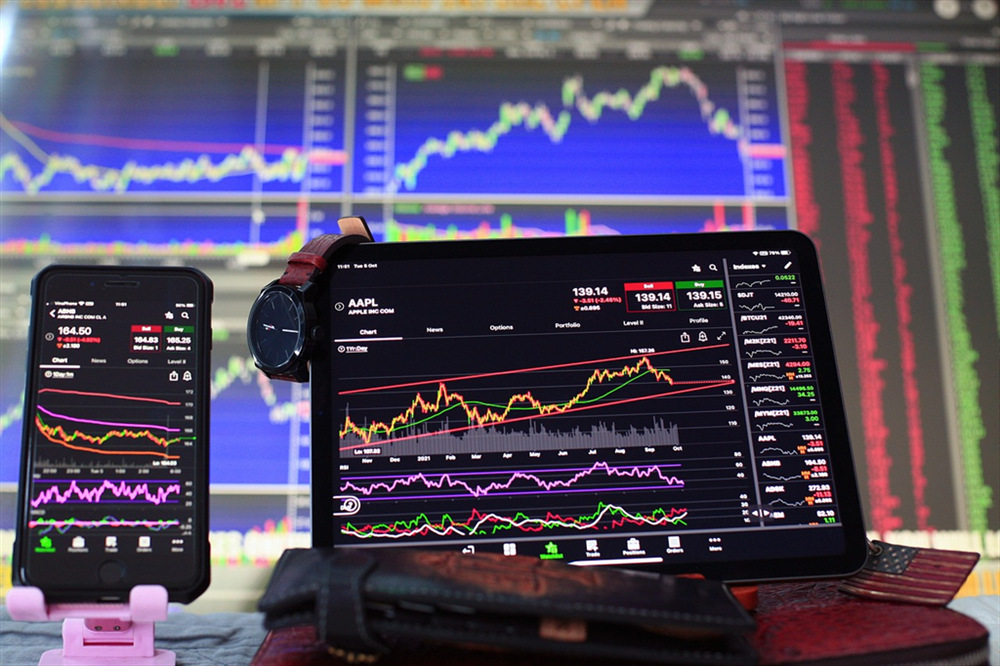 MetaTrader 5の特徴.jpg