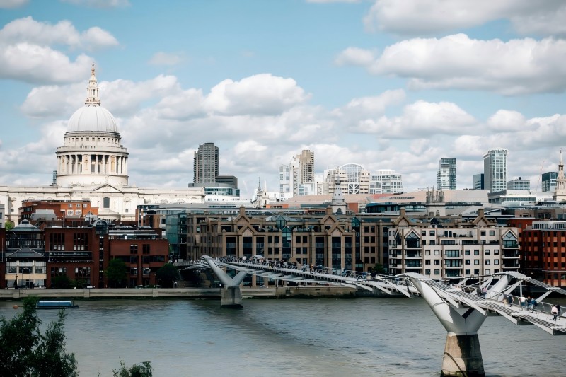 ロンドン外国為替市場の基本的な仕組み.jpg