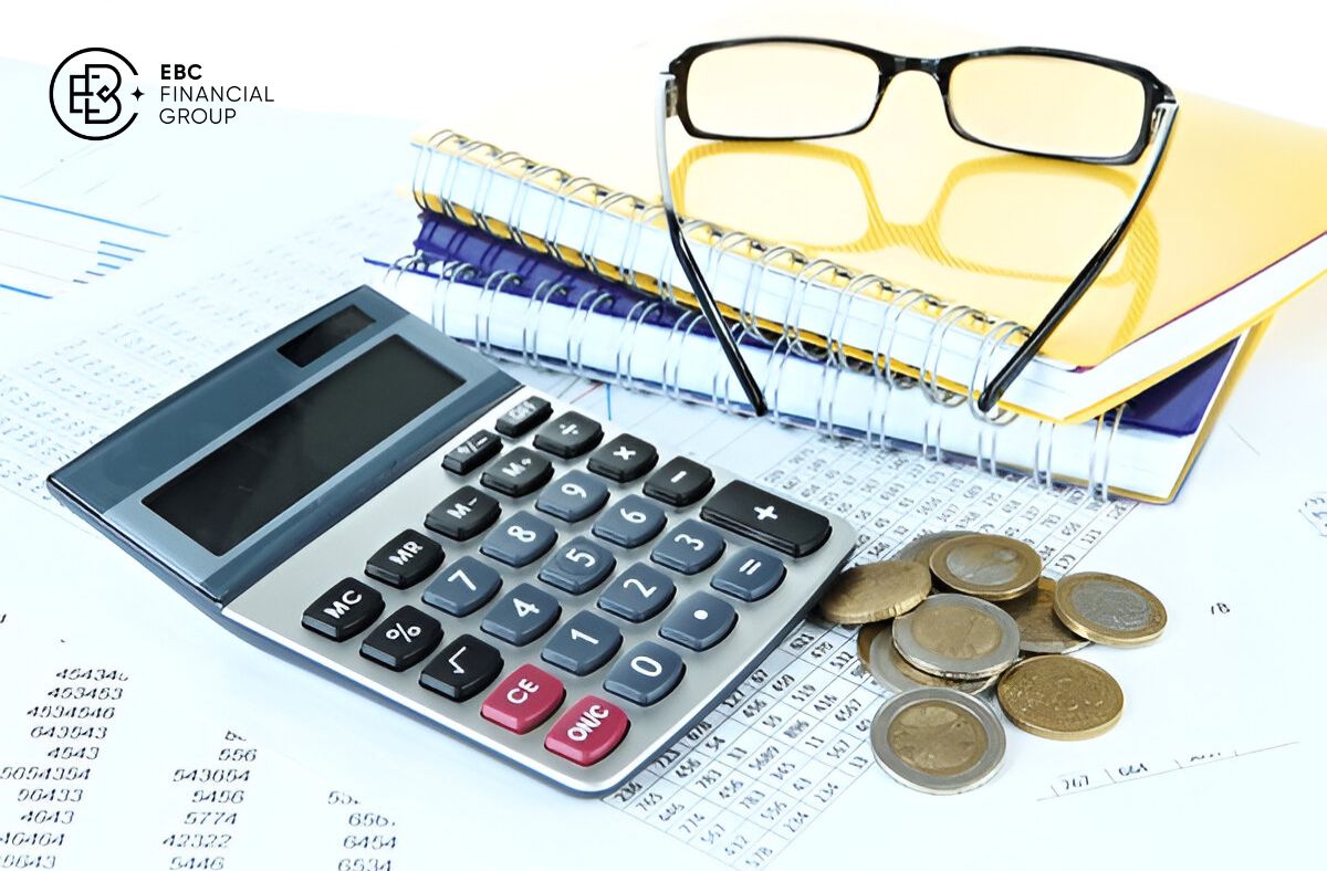 Cung tiền M0 là gì? - EBC Financial Group