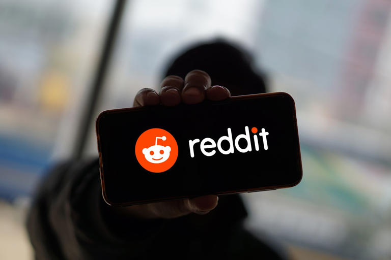 Reddit tham gia Russell 3000 Index