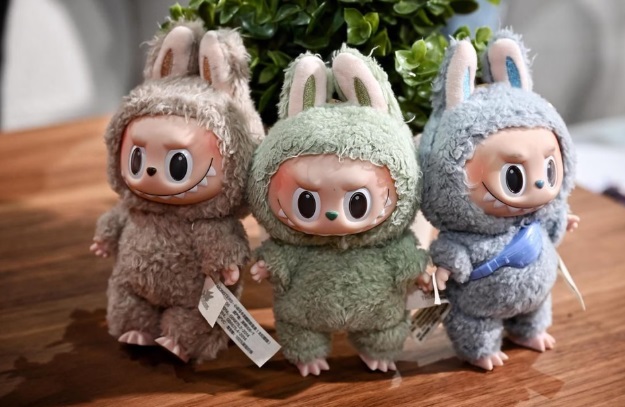 泡泡玛特Labubu