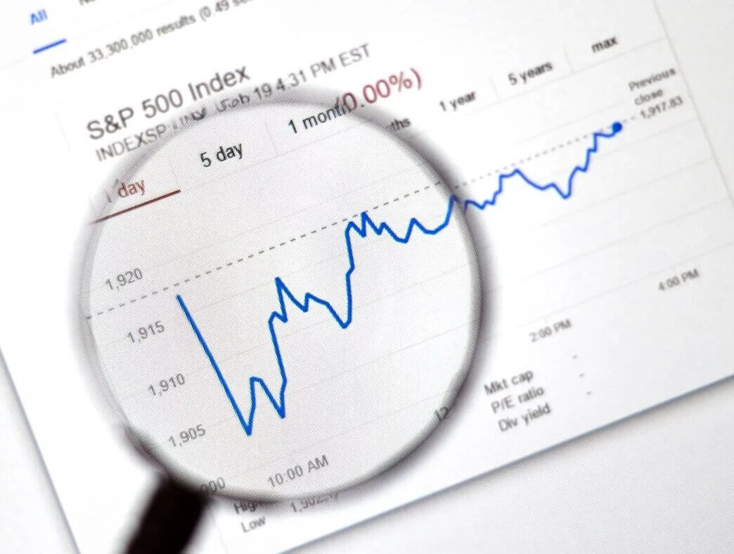 How SPY Tracks the S&P 500 Index