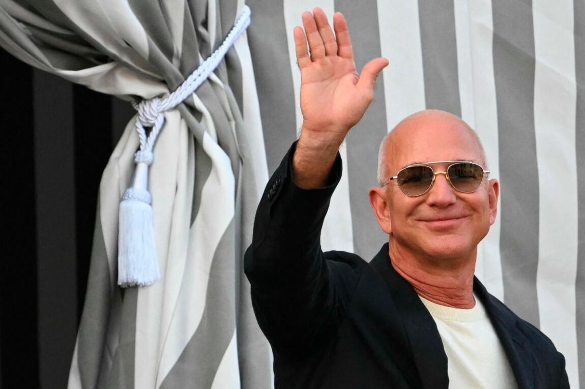 Founder of Amazon-Jeff Bezos