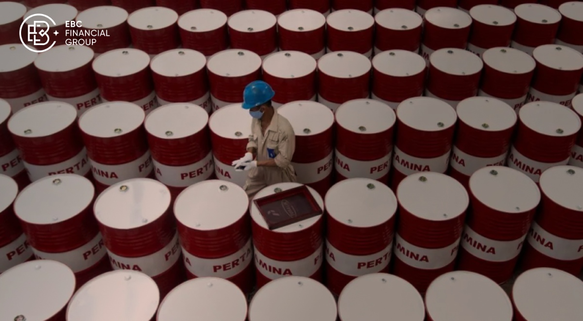 Oil drum