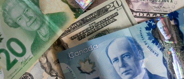 Billetes de USD y CAD
