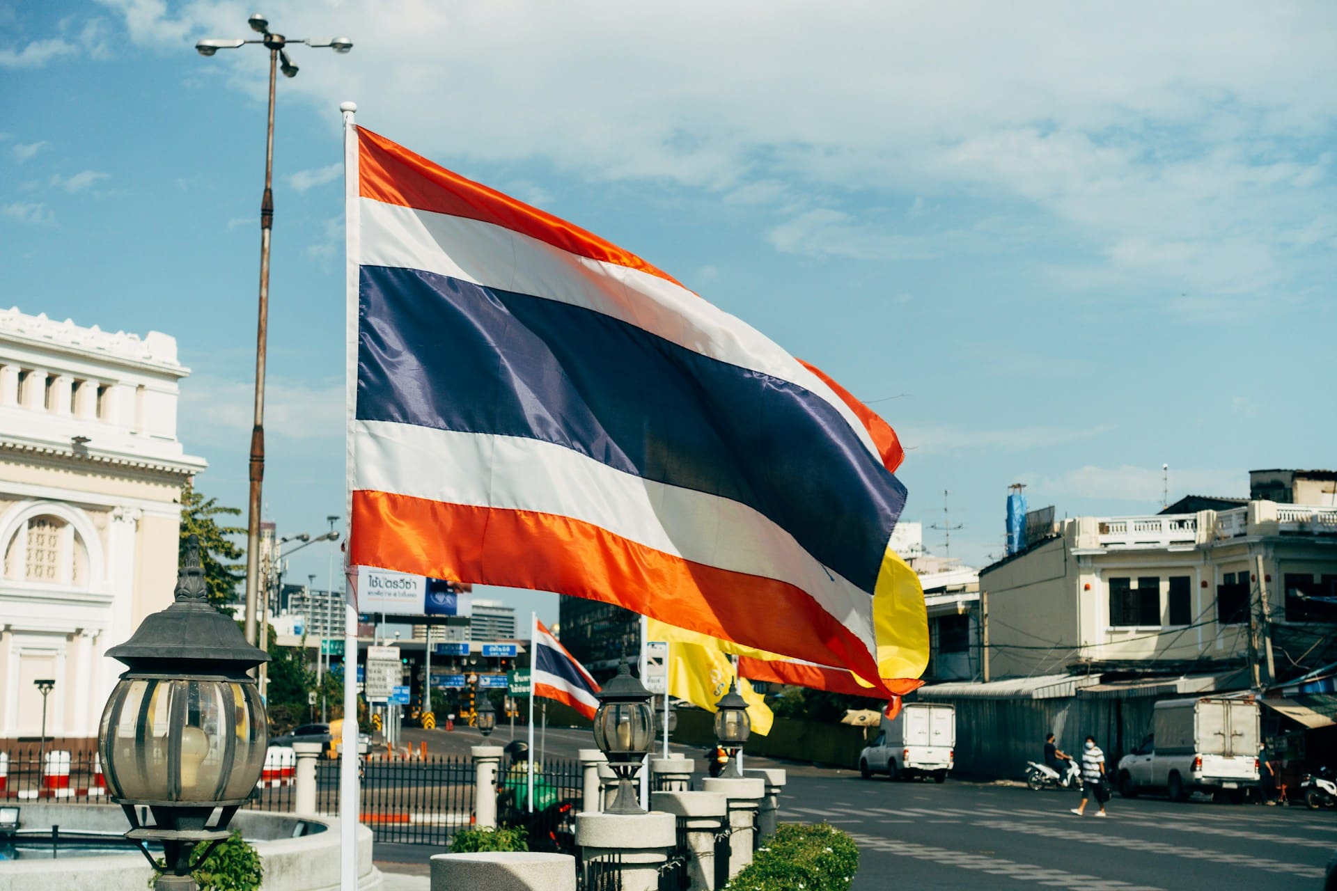 ภาษีไทย ดีลทรัมป์ -  EBC
