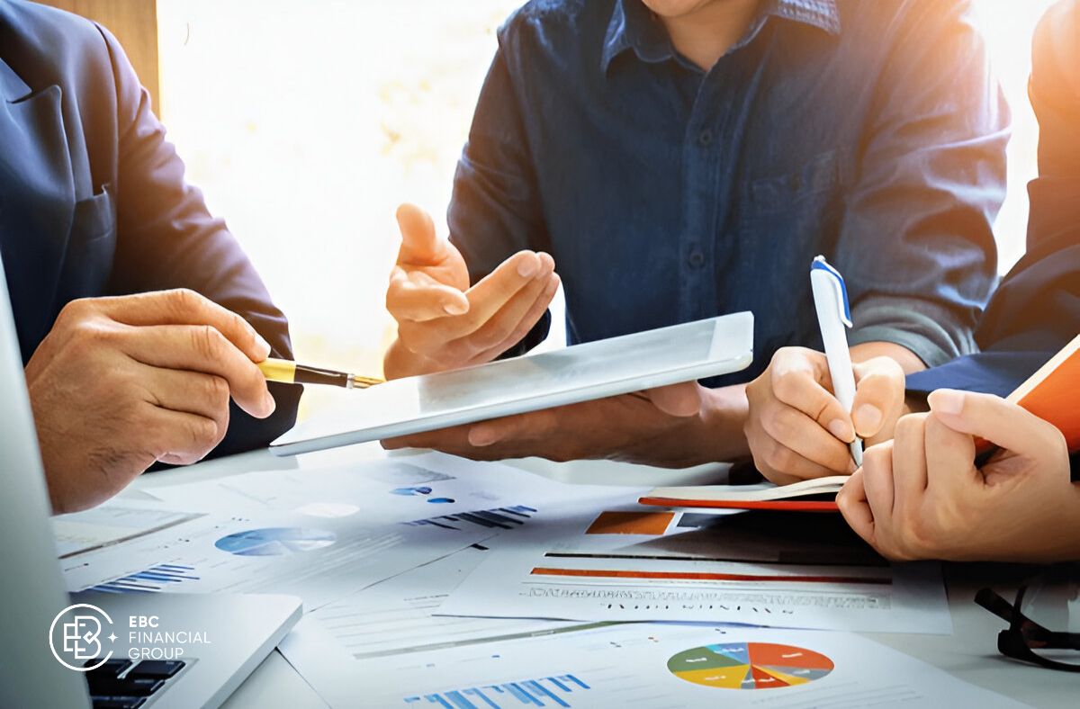 Cách xây dựng và lập kế hoạch quản lý tài chính cá nhân và doanh nghiệp