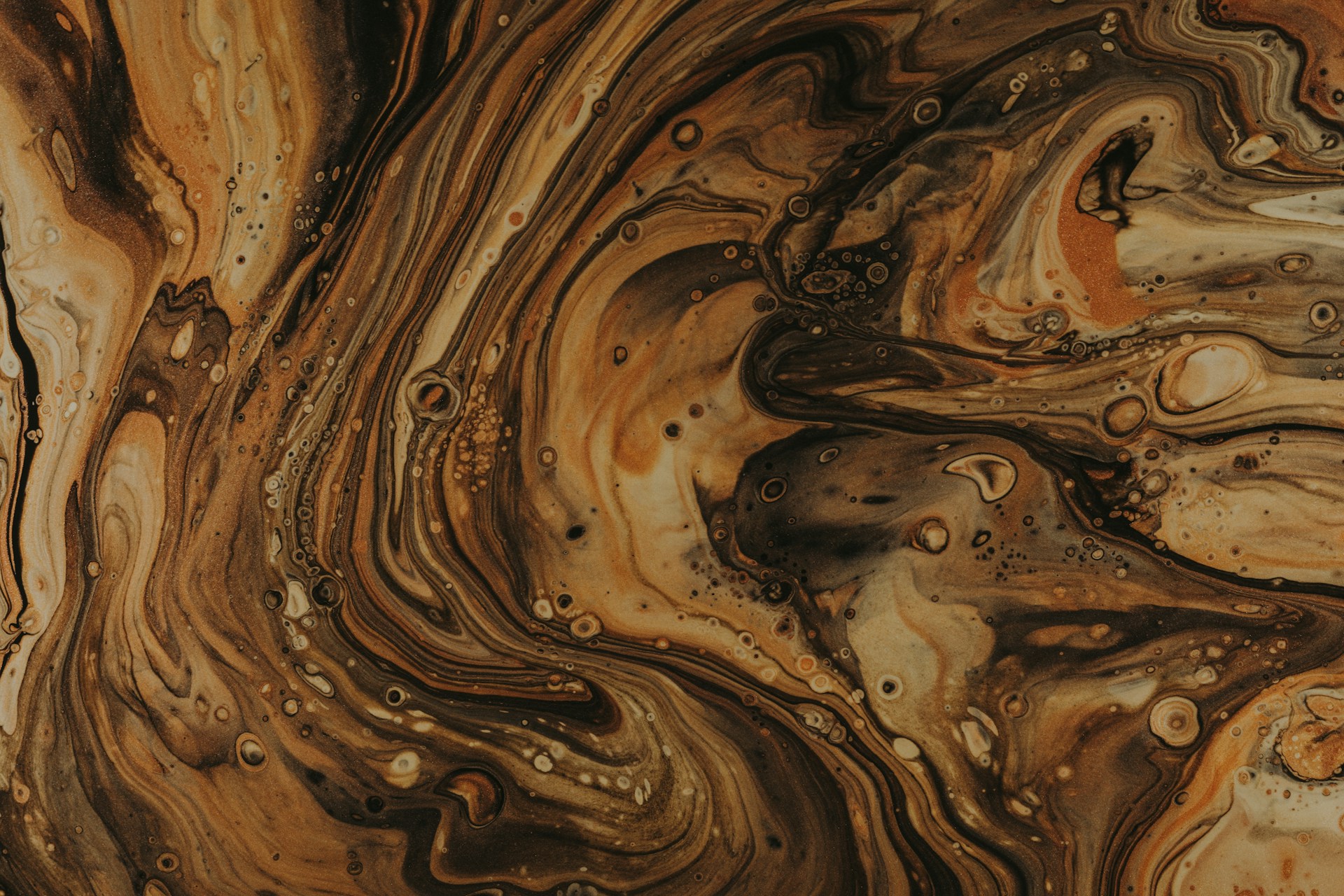 Crude Oil - EBC