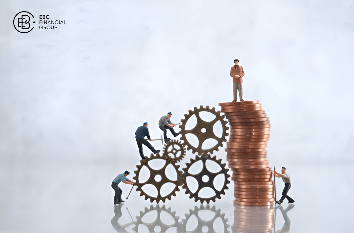 Tư Bản Tài Chính và Tư Bản Công Nghiệp