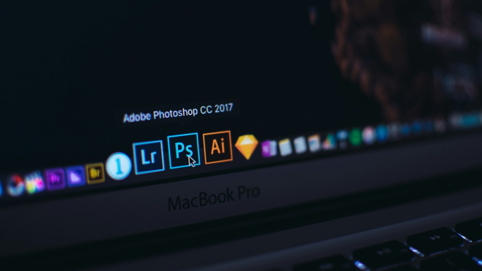 สถานะของหุ้น Adobe - EBC