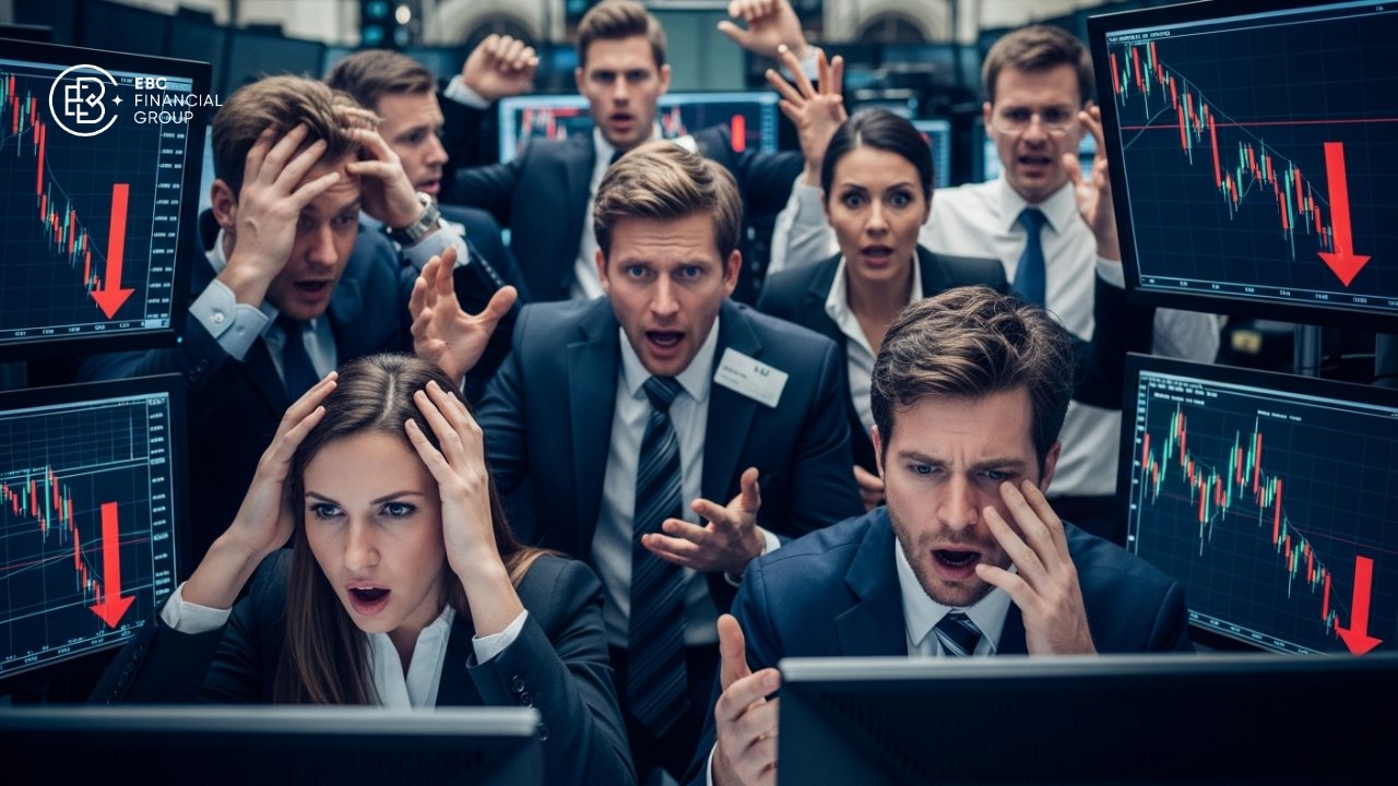 Hiểu rõ bán tháo để tránh rủi ro Hiểu rõ bán tháo để tránh rủi ro