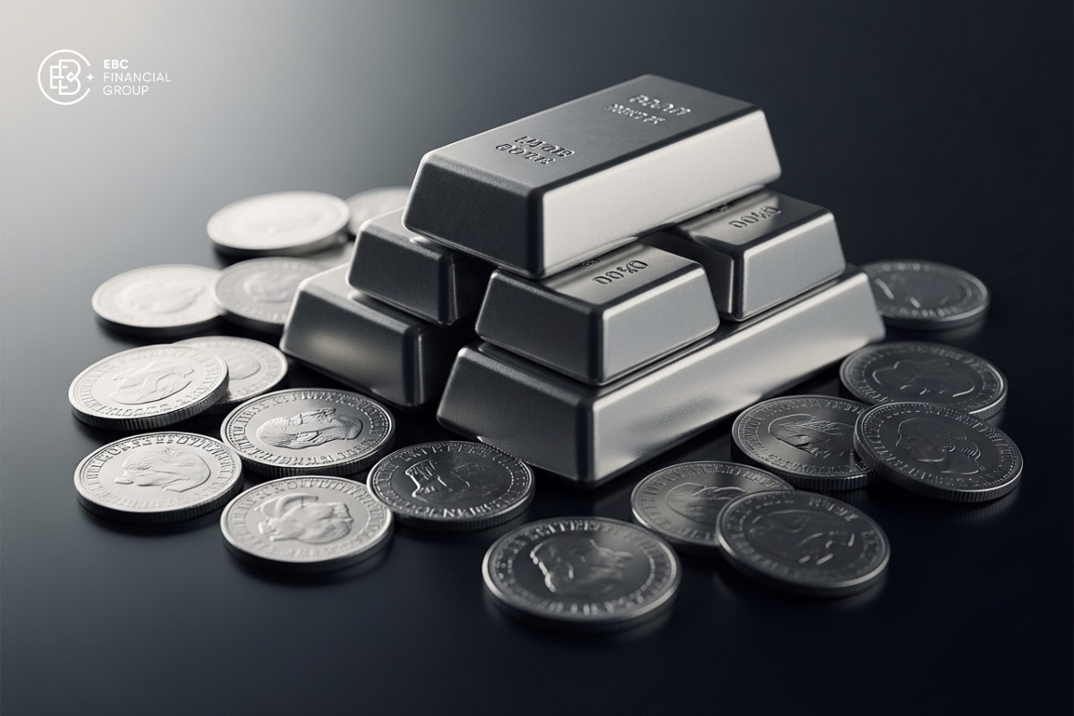 Giá bạc hôm nay tăng mạnh