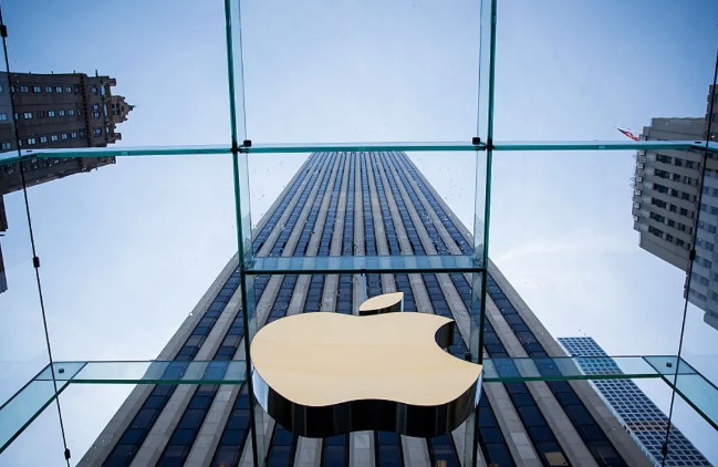 Acciones Apple hoy suben tras resultados sólidos