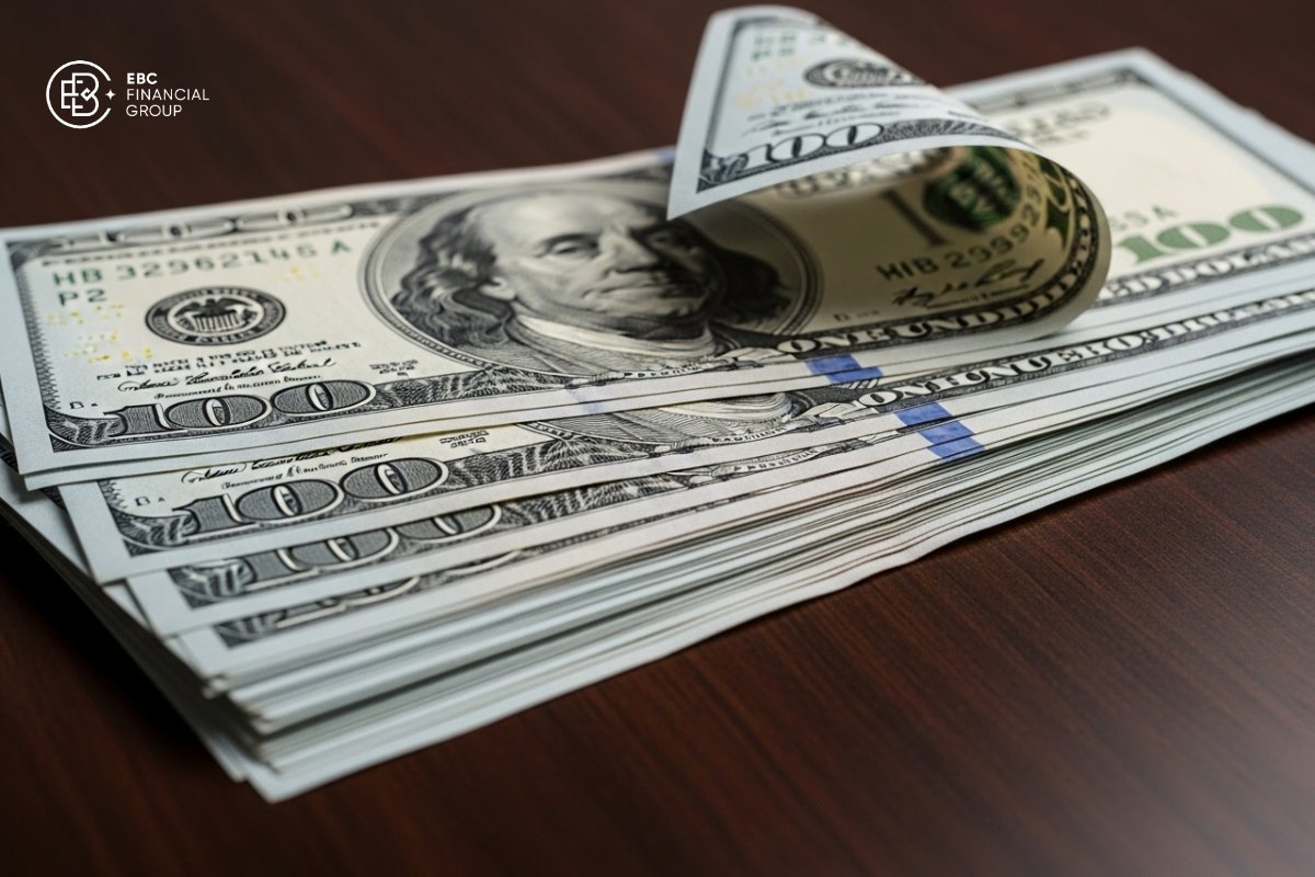 Cập nhật tỷ giá USD/VND hôm nay 05/02/2026: trung tâm 25.066; NHNN 23.863/26.269; ngân hàng 26.132–26.190; chợ đen 26.700.