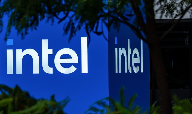 Por qué las acciones de Intel subieron
