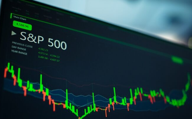 Vanguard S&P 500 ETF en 2026: ¿Momento de comprar o esperar al ajuste?