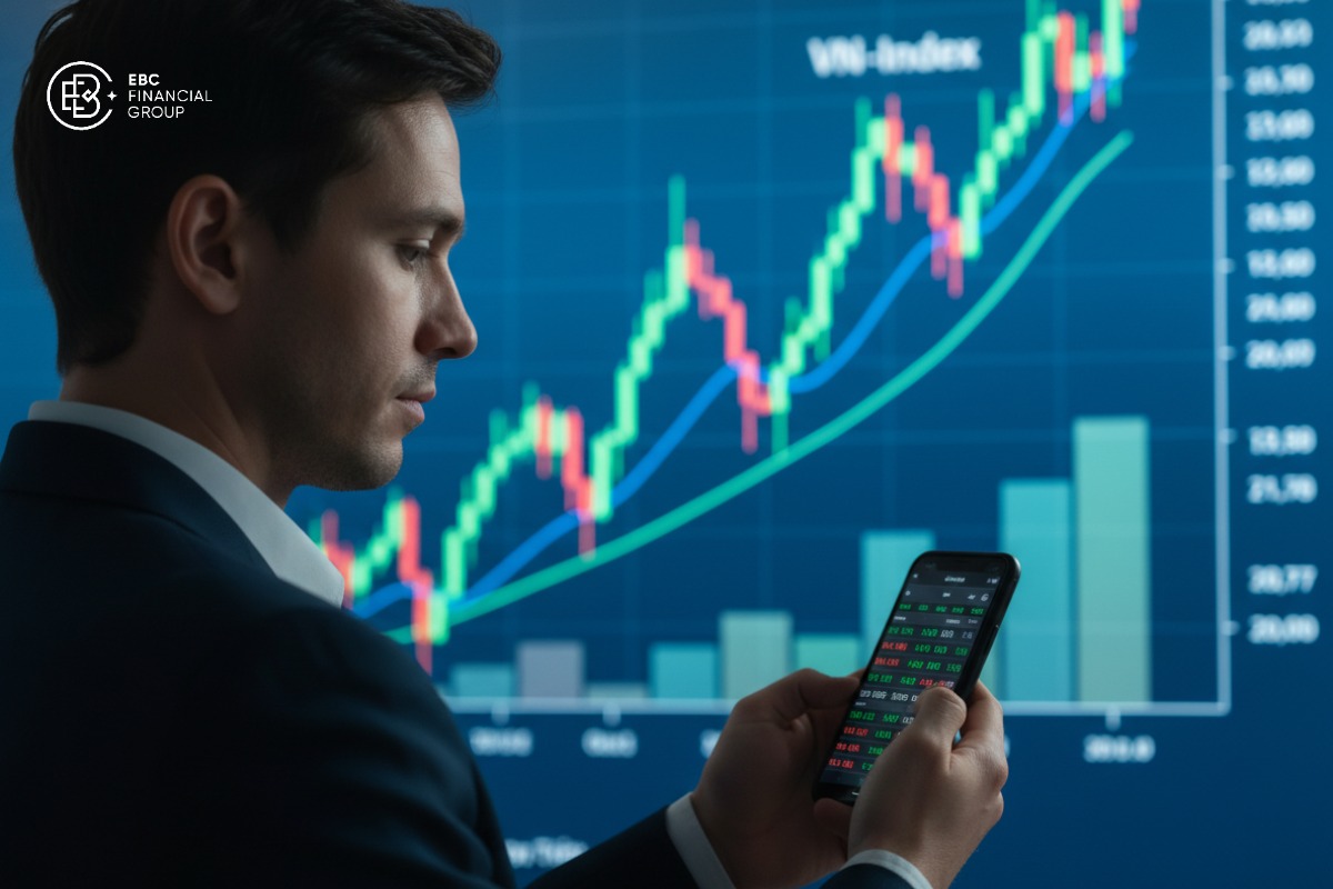 Ảnh nhà đầu tư theo dõi bảng giá trên điện thoại, nền sau là biểu đồ VN-Index và một tiêu đề ngắn về “tăng vốn trước nâng hạng”.