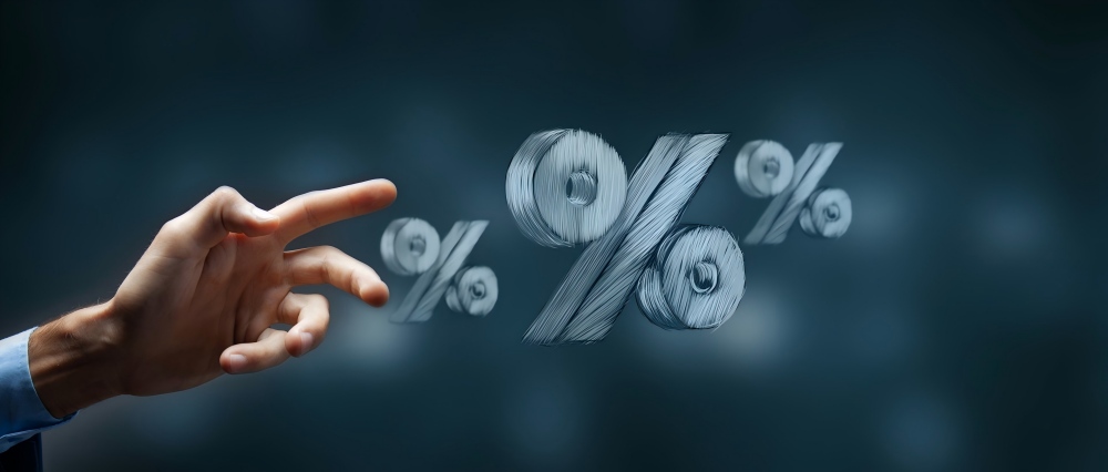 最も重要な要素は、日本銀行の金融政策、特に政策金利の動向 最も重要な要素は、日本銀行の金融政策、特に政策金利の動向