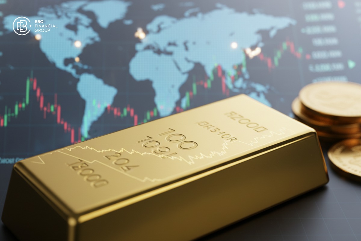 Giá vàng hôm nay: SJC giảm sâu, thế giới XAU/USD thủng $4.400