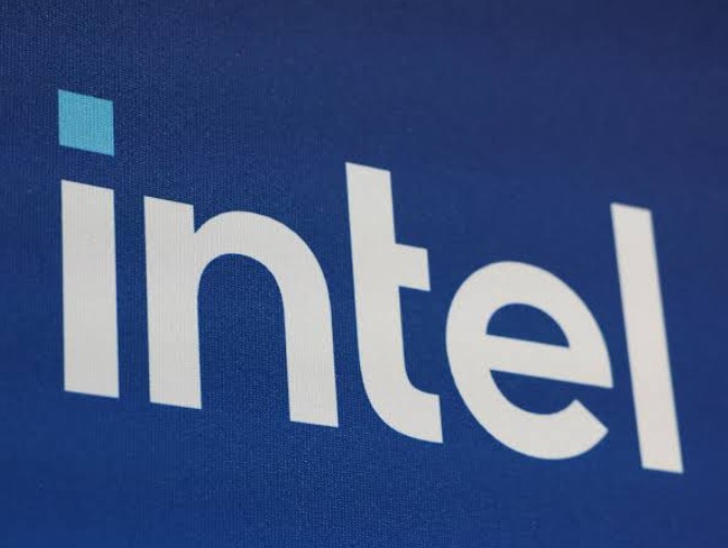 Las acciones de Intel suben un 11,3% tras sorprender a Wall Street