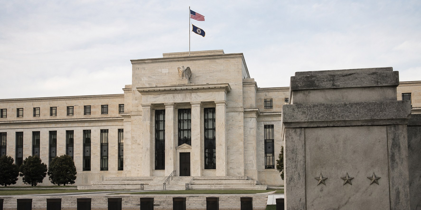 La Fed endurece el discurso y lanza una advertencia sobre la IA