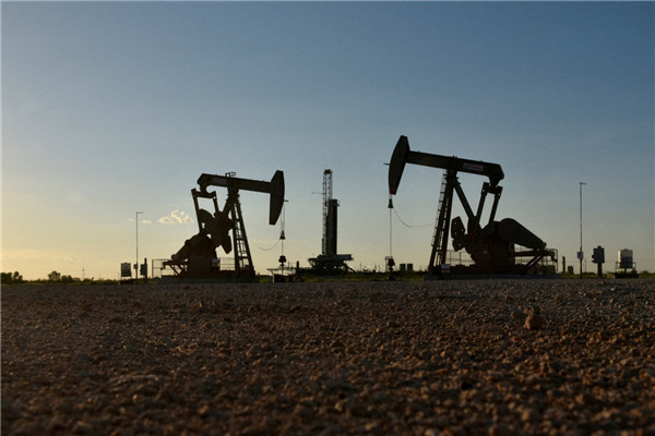 国际油价下跌不止，美国释放原油储备平衡市场