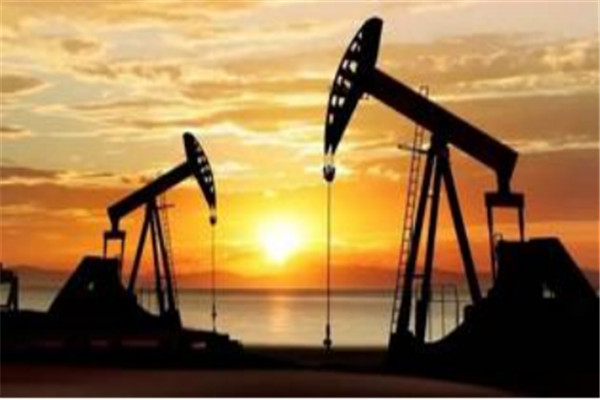 油价上涨近2%，英国研究称全球将在2023年面临衰退