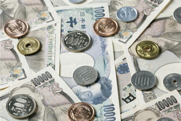 日本央行植田和男关注通胀回落，美元兑日元徘徊于133.20附近