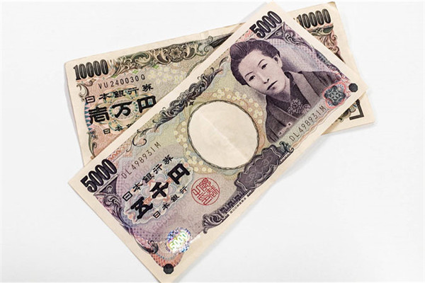 华尔街大鳄彼得·希夫：去美元化和通胀支撑金价