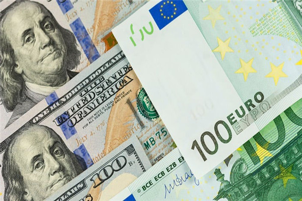 歐元兌美元下跌0.03%，週二在1.0700上方徘徊
