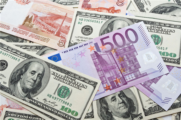 美联储与欧洲央行竞相加息，欧元自1.0925回撤