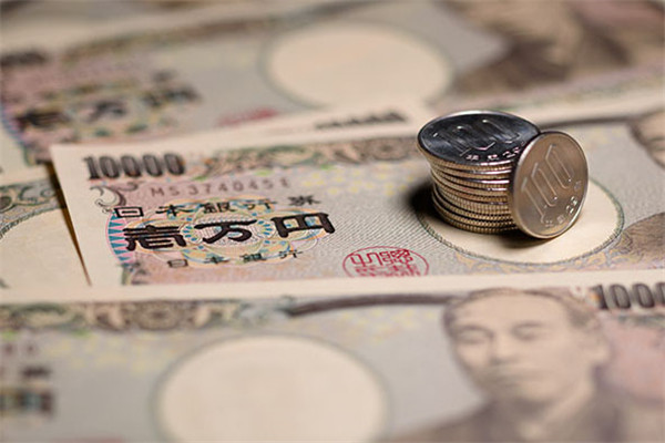 美元兑日元收复盘中部分跌幅，重回143.00关口上方