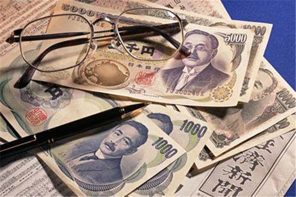 美元兑日元回撤至145.00 日本GDP和工业产出吸引空头