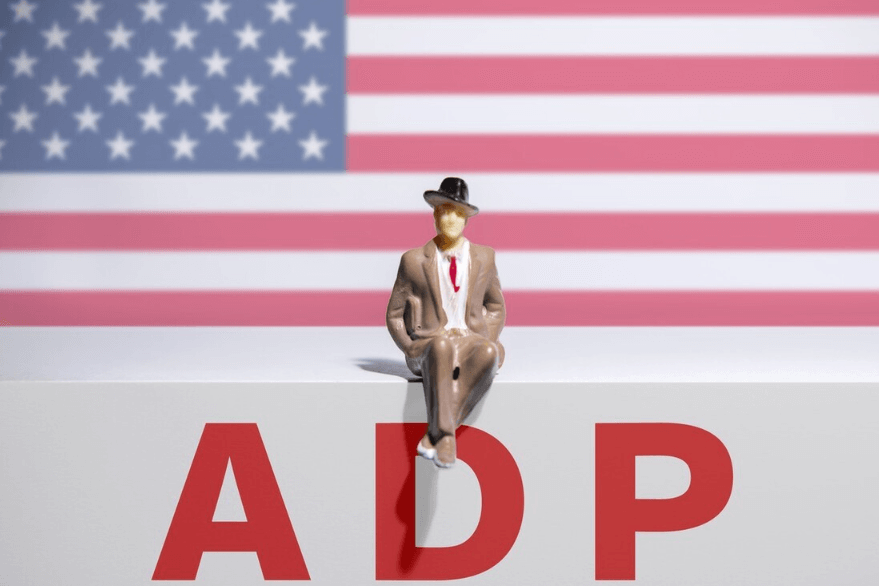 Каковы данные о занятости ADP?