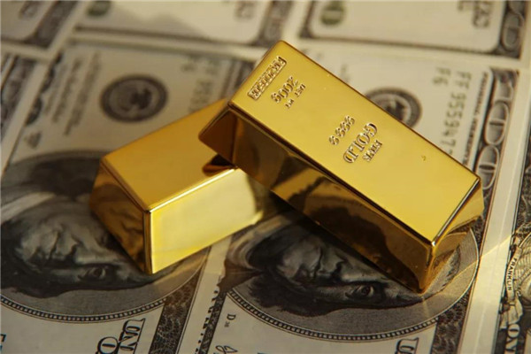黄金飙涨至2050美元 白银技术面上涨