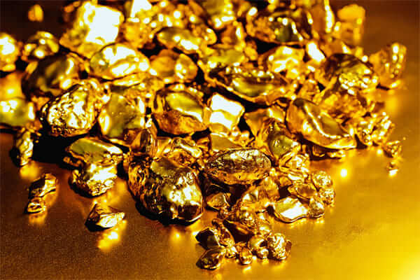 黃金價格觸及2,120美元 白銀多頭趨勢持續