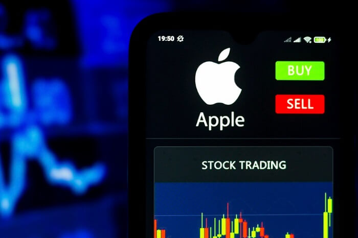 Appleの株価と投資見通し