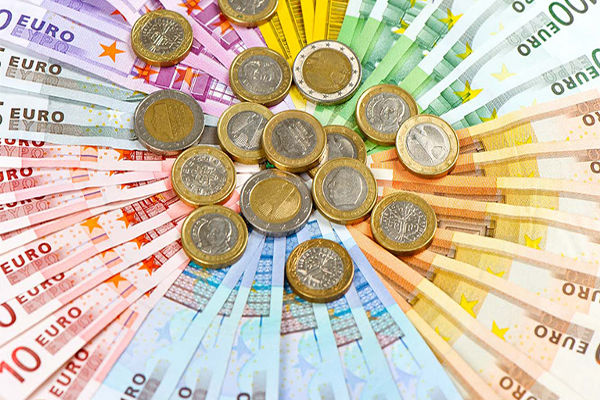 スペインの通貨｜ユーロ導入前の通貨は何だったのか