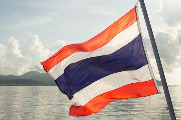 ไทยติดลิสต์ 14 ชาติแรก ทรัมป์ร่อนจดหมายยืนยันเก็บภาษี 36% เริ่ม 1 ส.ค.นี้ กดดันแก้ขาดดุลการค้า