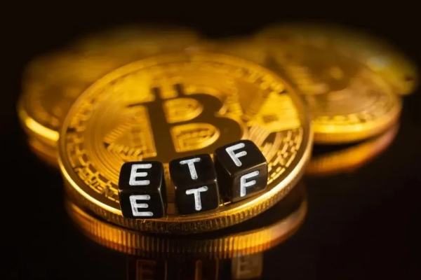 btc etf净流入飙升，投资者热情再度爆发!
