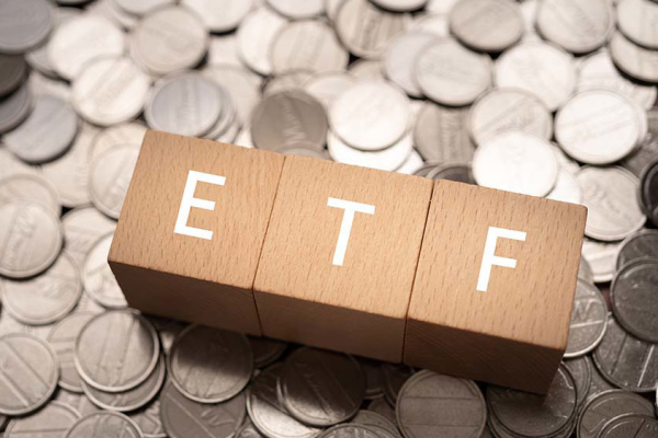 穩定配息與成長兼備，市值型ETF排名大盤點