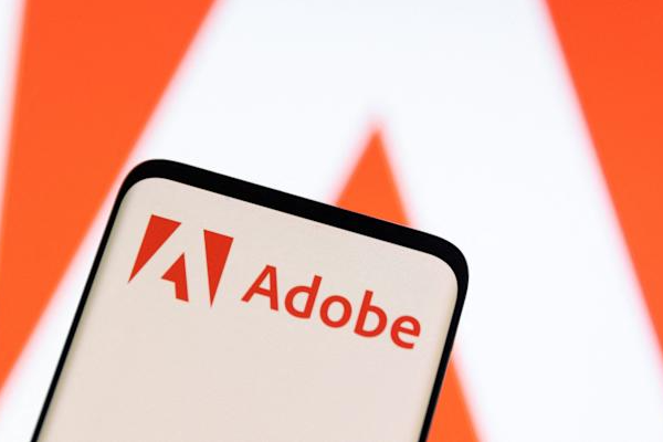 面对AI竞争，Adobe 股票是否仍具长期投资价值?