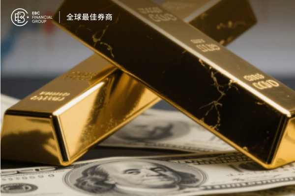 美元深夜跳水!国际金价破3500刷新历史