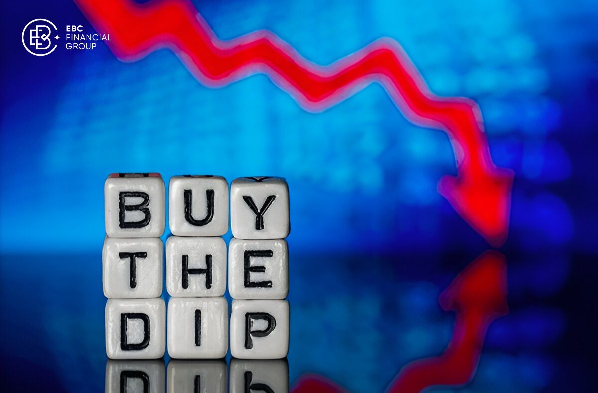 Buy the dip là gì? Chiến lược bắt đáy khi thị trường đỏ lửa