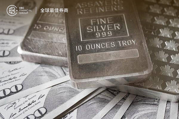 全球风险加剧 白银或迎新一轮行情
