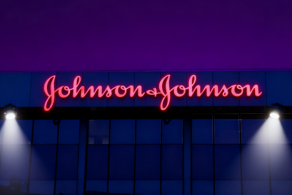 瑞銀調高目標價至214美元：嬌生股價長期成長仍被看好