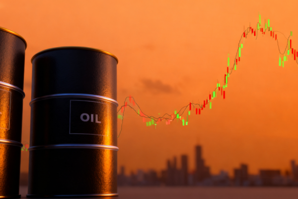 EIA库存大增令油价承压：投资者该如何灵活应对油市波动?