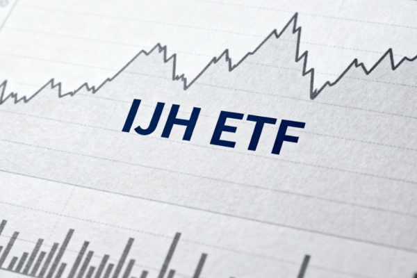 稳健与成长兼得：IJH ETF如何成为中型股投资首选?